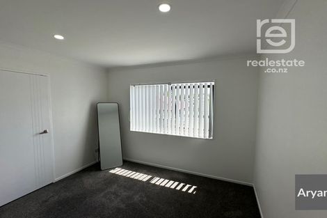 Photo of property in 8 Brook Haven Rise, Clendon Park, Auckland, 2103