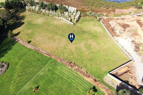 Photo of property in 61 Athenree Road, Athenree, 3177