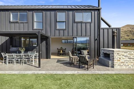 Photo of property in 21 Marjon Drive, Wanaka, 9305