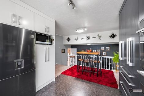Photo of property in 1 Terrys Place, Kelson, Lower Hutt, 5010