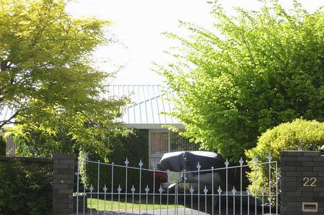 Photo of property in 22 Creese Place, Redwood, Christchurch, 8051