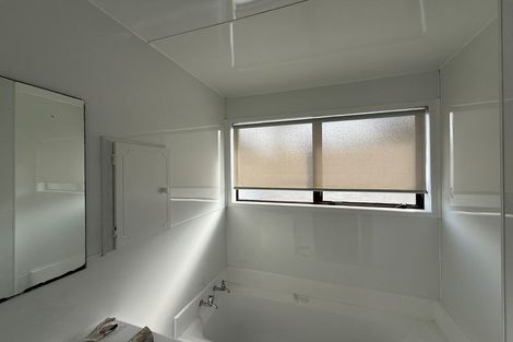 Photo of property in 9 Edwin Freeman Place, Ranui, Auckland, 0612