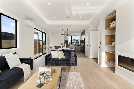 Photo of property in 14 Mutetai Road, Clarks Beach, 2122