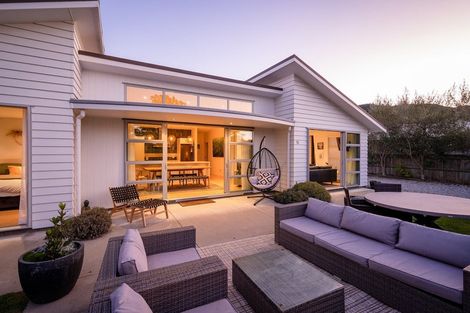 Photo of property in 15 Hunt Place, Albert Town, Wanaka, 9305