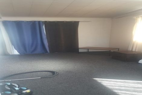 Photo of property in 14 Addison Street, Blockhouse Bay, Auckland, 0600