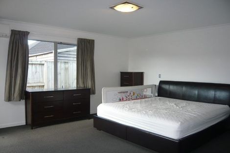 Photo of property in 2 Tallentire Crescent, Huntington, Hamilton, 3210