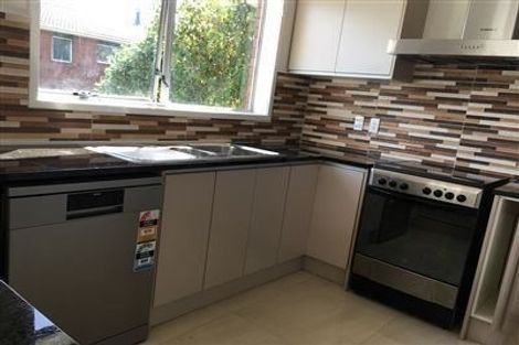 Photo of property in 2/4185 Great North Road, Glen Eden, Auckland, 0602