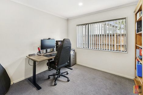 Photo of property in 13 Girvan Terrace, Wattle Downs, Auckland, 2103