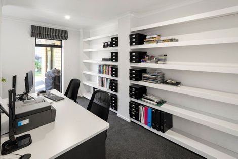 Photo of property in 68 Cumberland Drive, Flagstaff, Hamilton, 3210