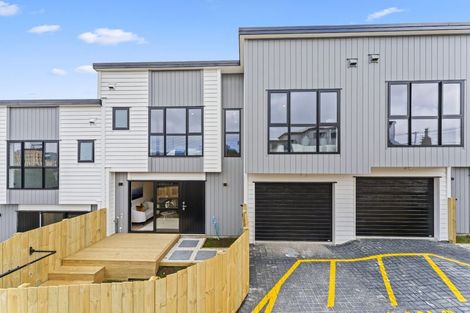 Photo of property in 4/12 Hamlin Road, Mount Wellington, Auckland, 1060