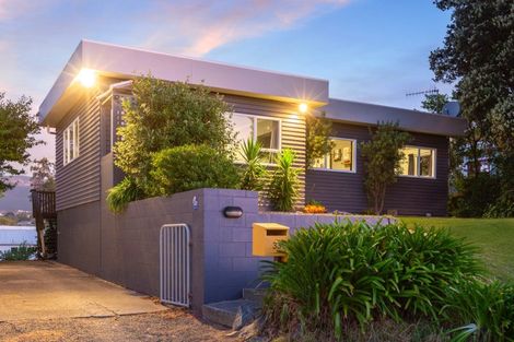 Photo of property in 33 Margaret Road, Raumati Beach, Paraparaumu, 5032