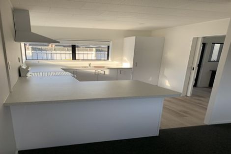 Photo of property in 31 Record Street, Fitzroy, New Plymouth, 4312