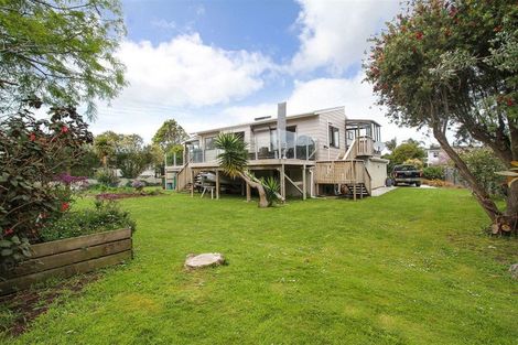 Photo of property in 29 Taihiki Road, Clarks Beach, 2122