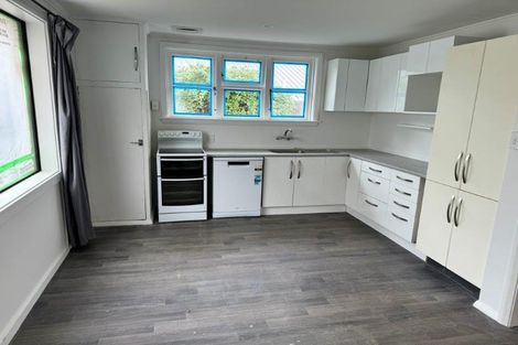 Photo of property in 42 Auburn Avenue, Upper Riccarton, Christchurch, 8041