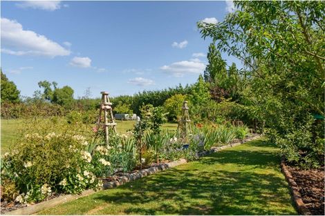 Photo of property in 133a Papawai Road, Greytown, 5794