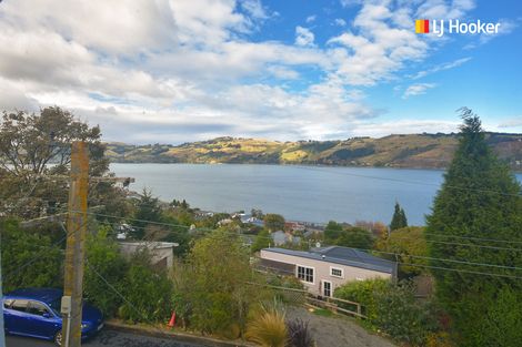 Photo of property in 9 Junction Road, Ravensbourne, Dunedin, 9022