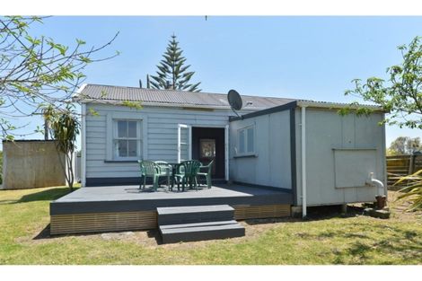 Photo of property in 78 Marsden Point Road, Ruakaka, 0116