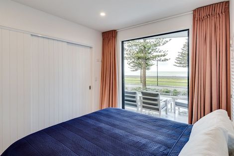 Photo of property in 607 Marine Parade, Napier South, Napier, 4110