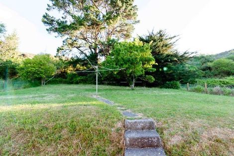 Photo of property in 236 Waddington Drive, Naenae, Lower Hutt, 5011