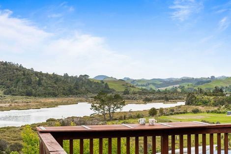 Photo of property in 135 Rangituia Street, Whangamata, 3691
