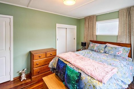 Photo of property in 168 Wellington Road, Wainuiomata, Lower Hutt, 5014