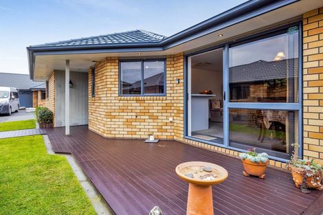 Photo of property in 14a Milmoe Street, Hawera, 4610