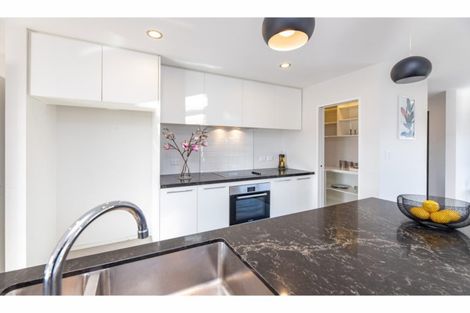 Photo of property in 8 Park Lane, Rolleston, 7614