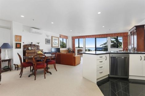 Photo of property in 3a/5 The Promenade, Takapuna, Auckland, 0622