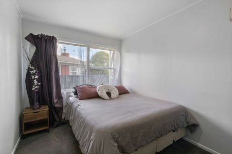 Photo of property in 53 Collins Road, Melville, Hamilton, 3206
