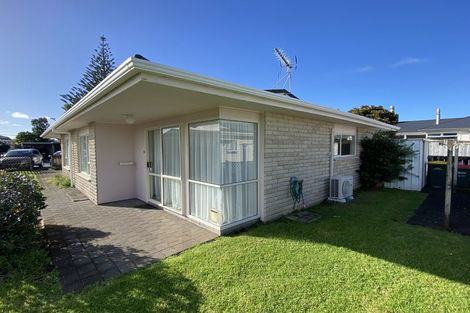 Photo of property in 30a Sackville Street, Fitzroy, New Plymouth, 4312