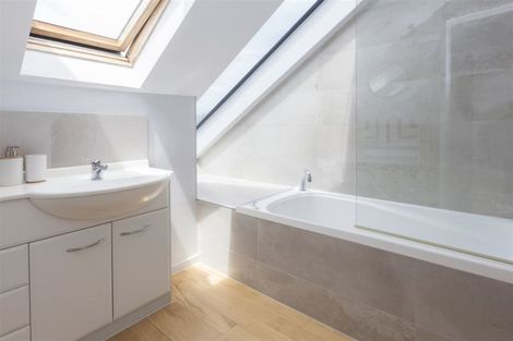 Photo of property in 4 Aranoni Track, Clifton, Christchurch, 8081