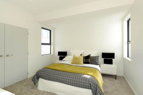 Photo of property in 8 Carex Way, Long Bay, Auckland, 0630