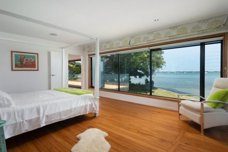 Photo of property in 12 Beach Grove, Omokoroa, 3114