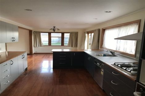 Photo of property in 11 Ramwall Place, Weymouth, Auckland, 2103