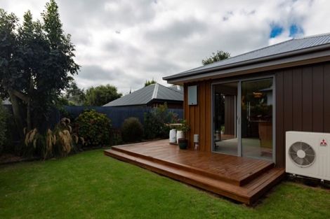 Photo of property in 9a Bideford Place, Dallington, Christchurch, 8061