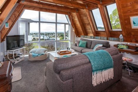 Photo of property in 117 Chevron Crescent, Whangamata, 3620