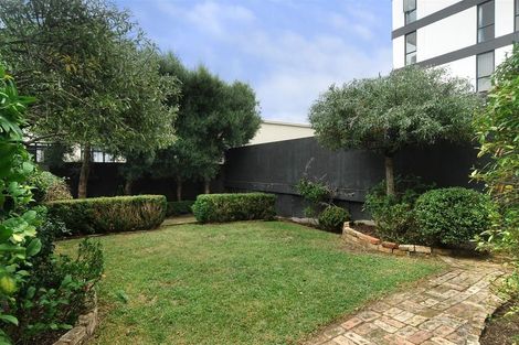 Photo of property in 26 Stanwell Street, Parnell, Auckland, 1052