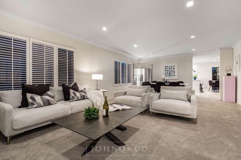 Photo of property in 82 Ngahue Drive, Stonefields, Auckland, 1072