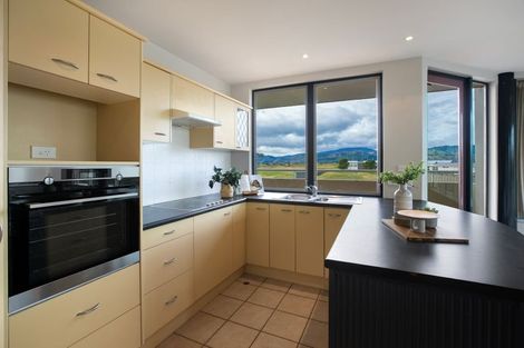 Photo of property in The Links, 6/378-382 Kapiti Road, Paraparaumu Beach, Paraparaumu, 5032