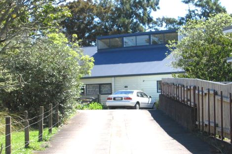 Photo of property in 66 Divich Avenue, Te Atatu South, Auckland, 0610