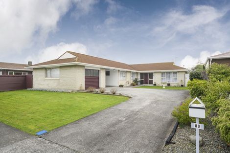 Photo of property in 80 John F Kennedy Drive, Milson, Palmerston North, 4414