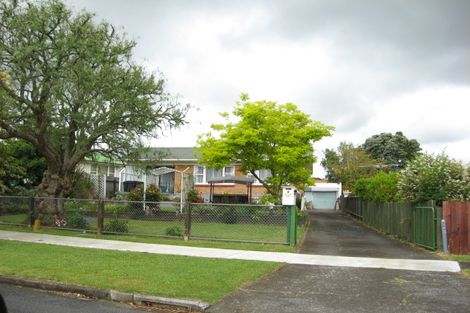 Photo of property in 8 Churchill Street, Pukekohe, 2120