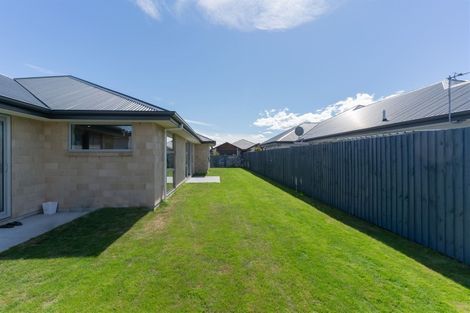 Photo of property in 42 Meyer Crescent, Halswell, Christchurch, 8025