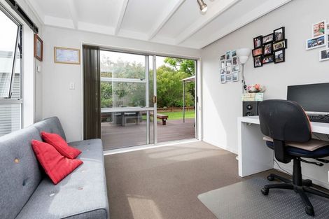 Photo of property in 2/3 Cromdale Avenue, Highland Park, Auckland, 2010