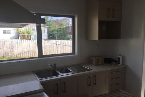 Photo of property in 2/34 Portadown Avenue, Pakuranga Heights, Auckland, 2010