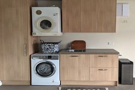 Photo of property in 24 Augusta Street, Redcliffs, Christchurch, 8081