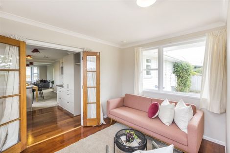 Photo of property in 12 Snowdon Avenue, Terrace End, Palmerston North, 4410