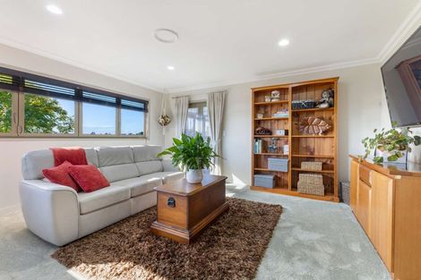 Photo of property in 176b Heta Road, Highlands Park, New Plymouth, 4312