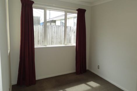 Photo of property in 3/60 Bassett Street, Burwood, Christchurch, 8083