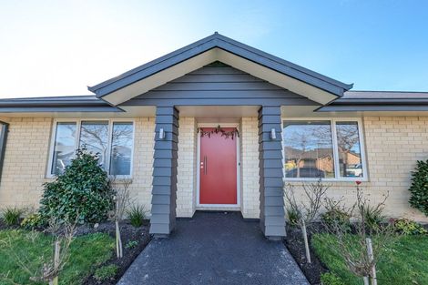 Photo of property in 6 Somerville Crescent, Aidanfield, Christchurch, 8025